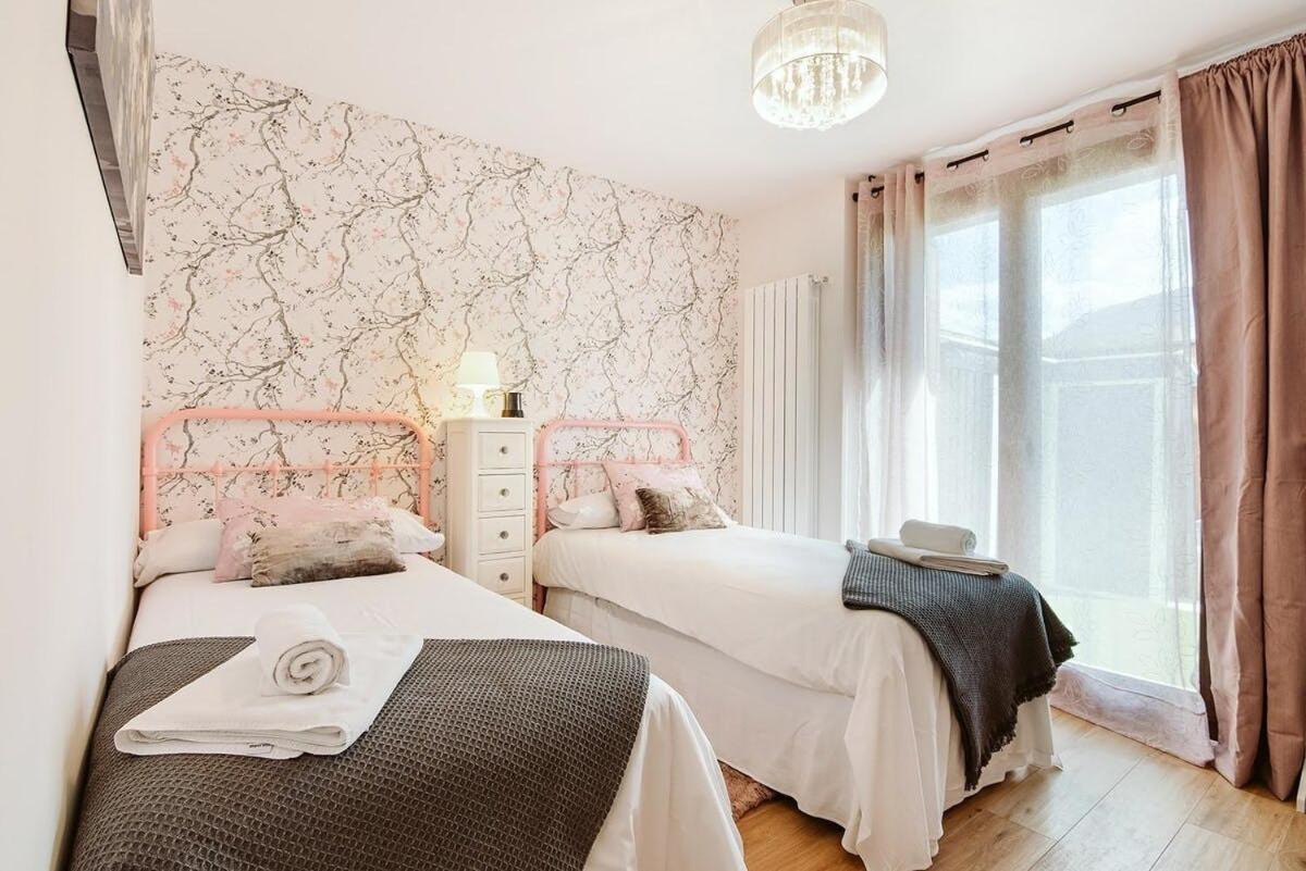 Casa Rosana - Apartamento De Diseno Con Terraza Sallent de Gállego Zewnętrze zdjęcie