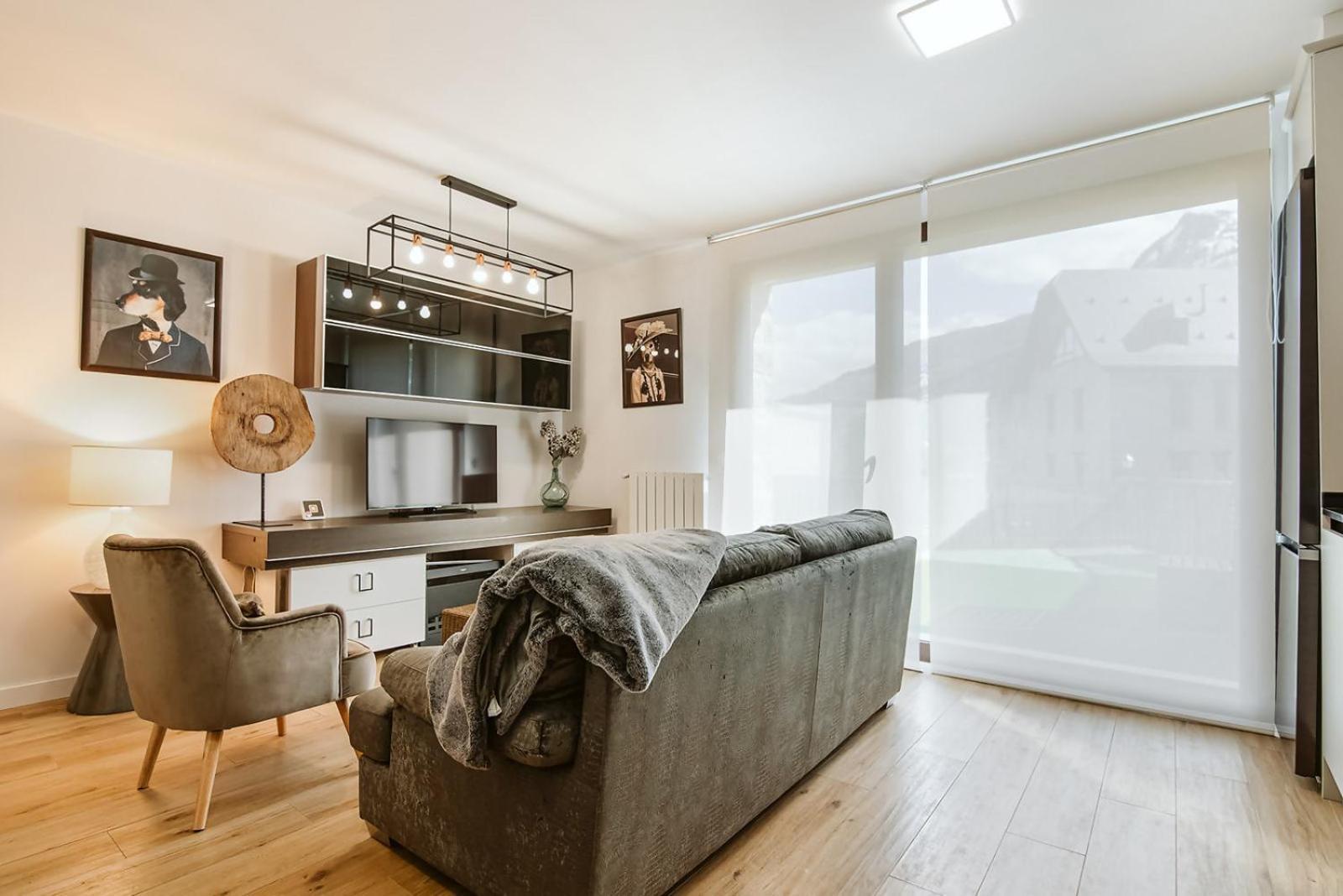Casa Rosana - Apartamento De Diseno Con Terraza Sallent de Gállego Zewnętrze zdjęcie