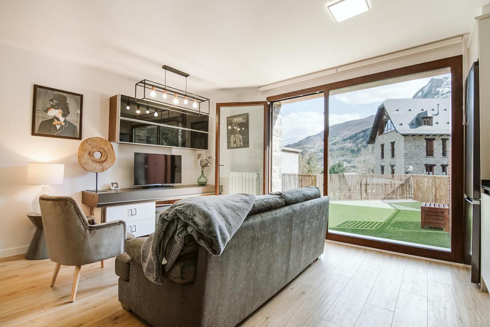 Casa Rosana - Apartamento De Diseno Con Terraza Sallent de Gállego Zewnętrze zdjęcie